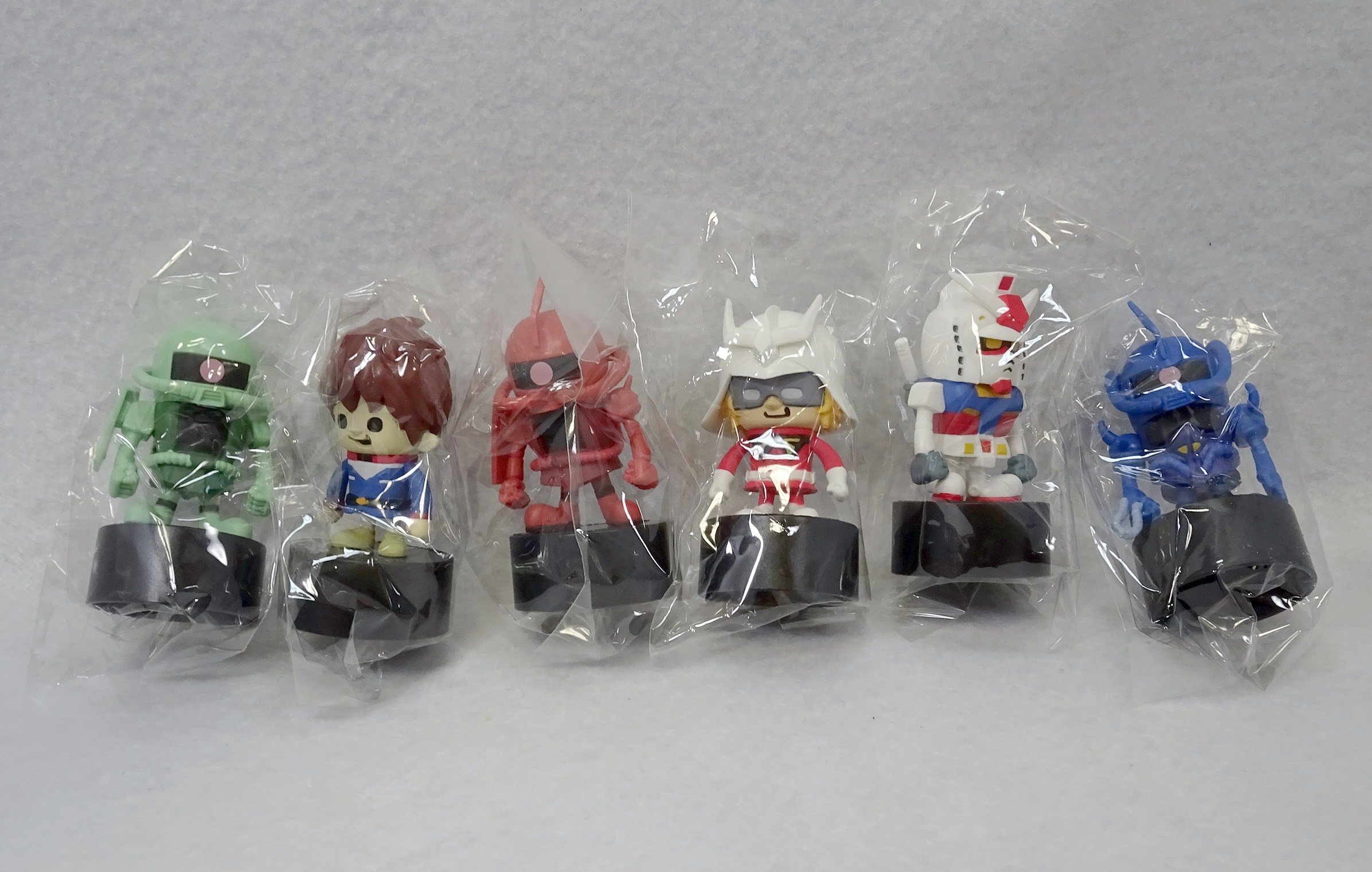 パンソンワークス ガンダム コラボ ソフビフィギュア アムロ シャア他セット パンソンワークス ガンダム コラボ ソフビフィギュア アムロ
