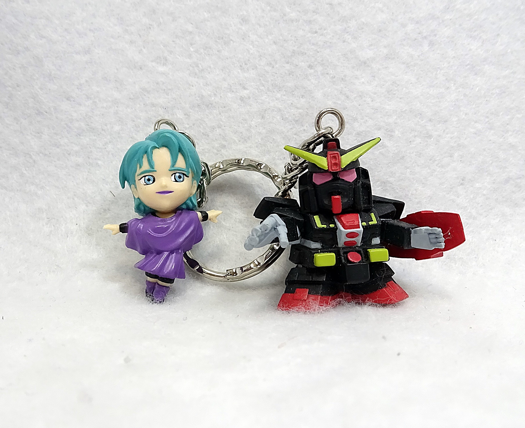 d*7様 ガンダムフィギュア　キーホルダーほか　ゲームセンタープライズ　一部マク DSC08971-crop.jpg