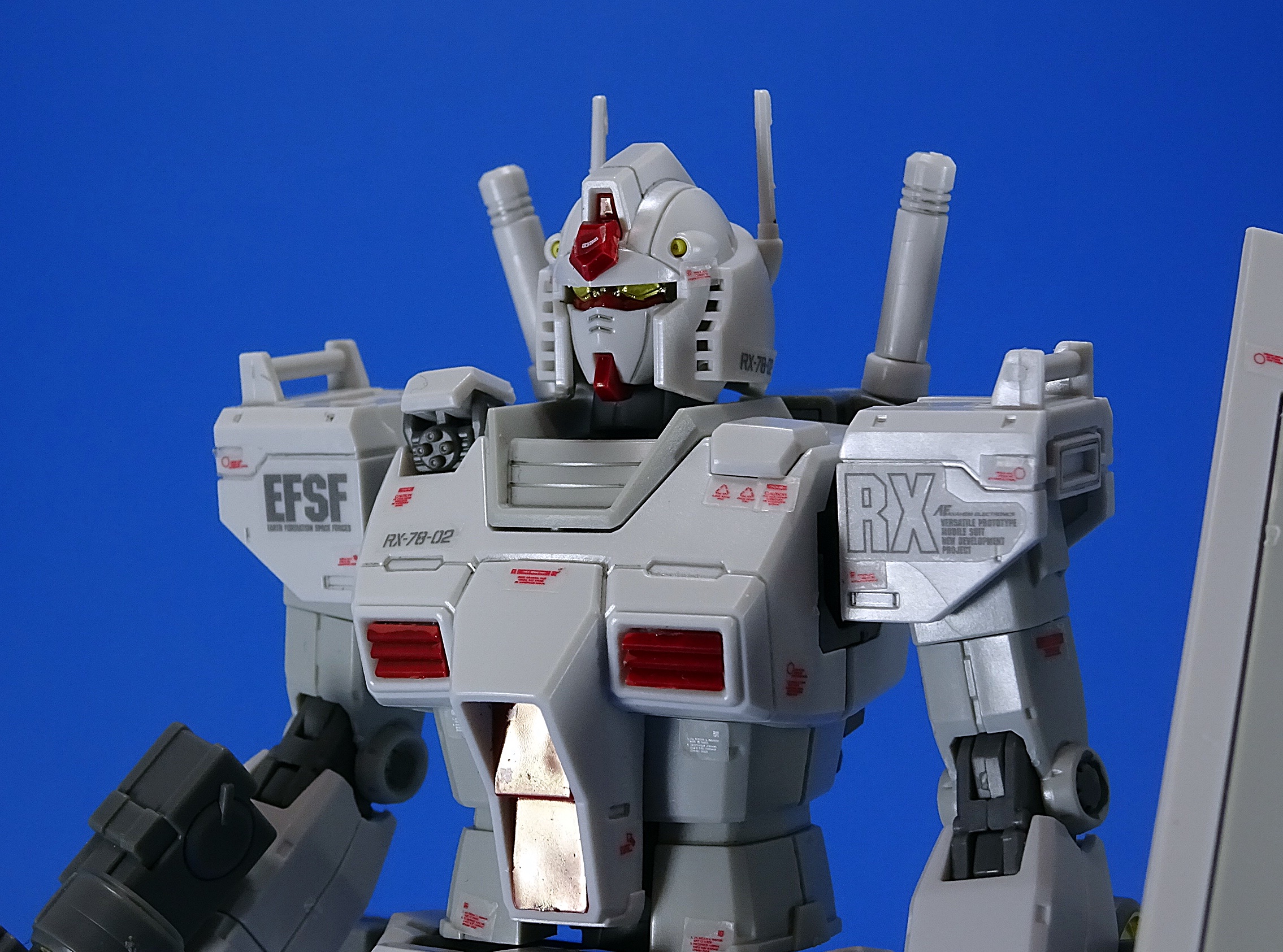 ガンプラ HG 1/144 RX-78-02 ガンダム ロールアウトカラー(THE