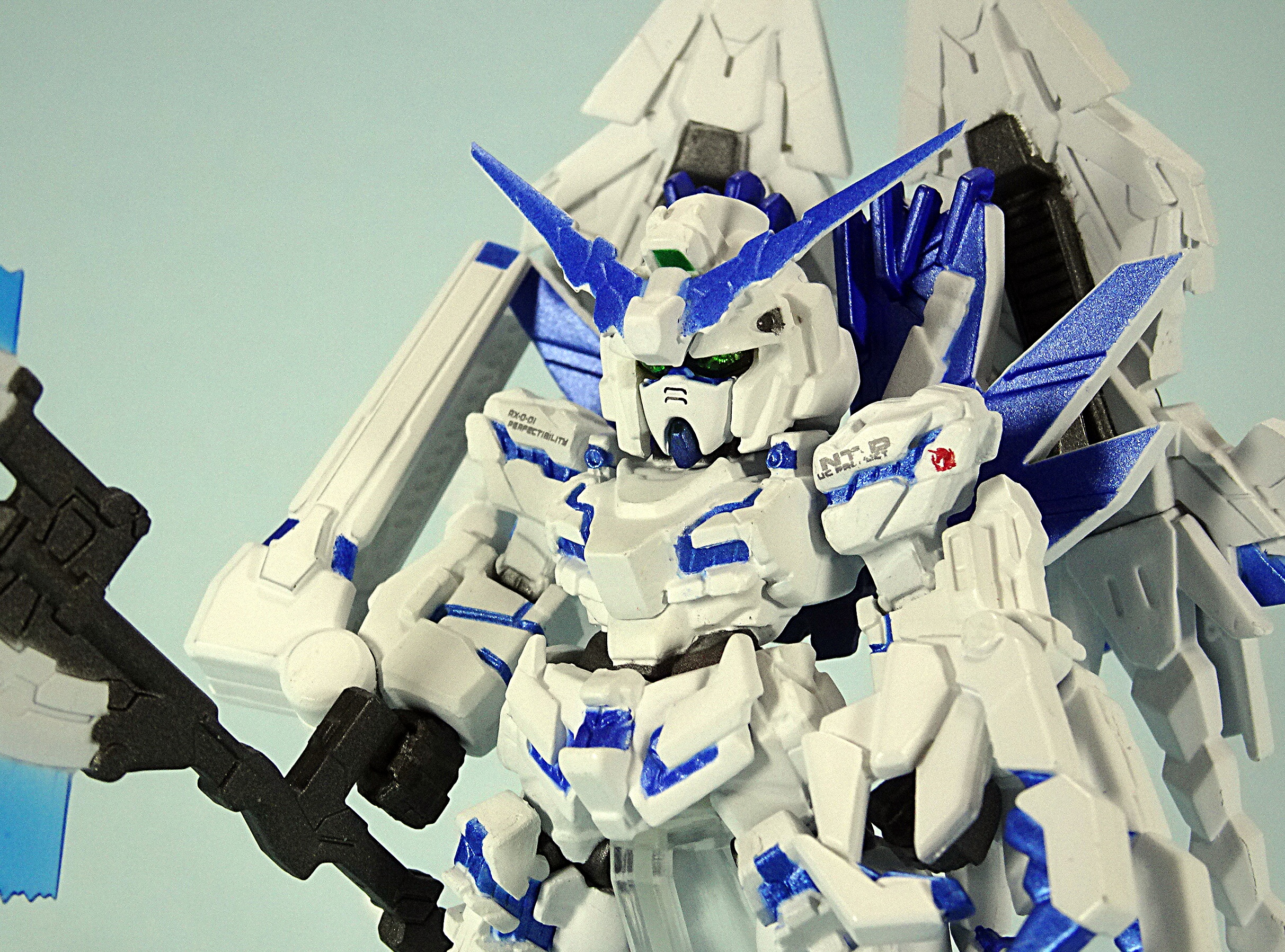プレミアムバンダイ 食玩 FWガンダムコンバージ:CORE ユニコーン